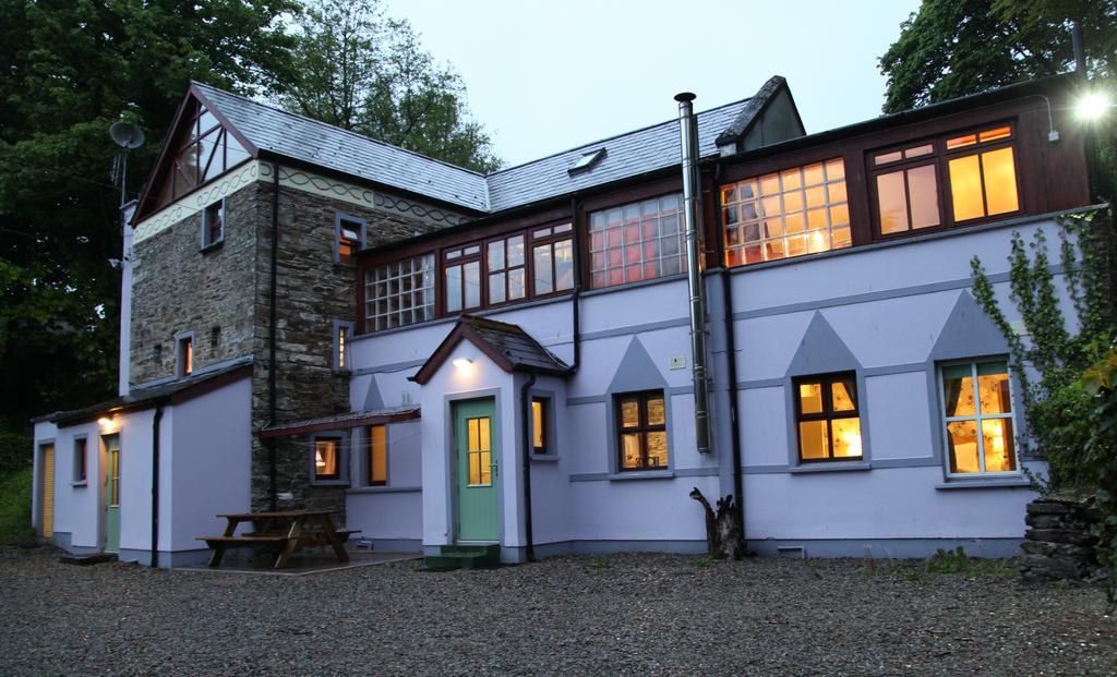 Moville Boutique Hostel & Apartments Exterior foto