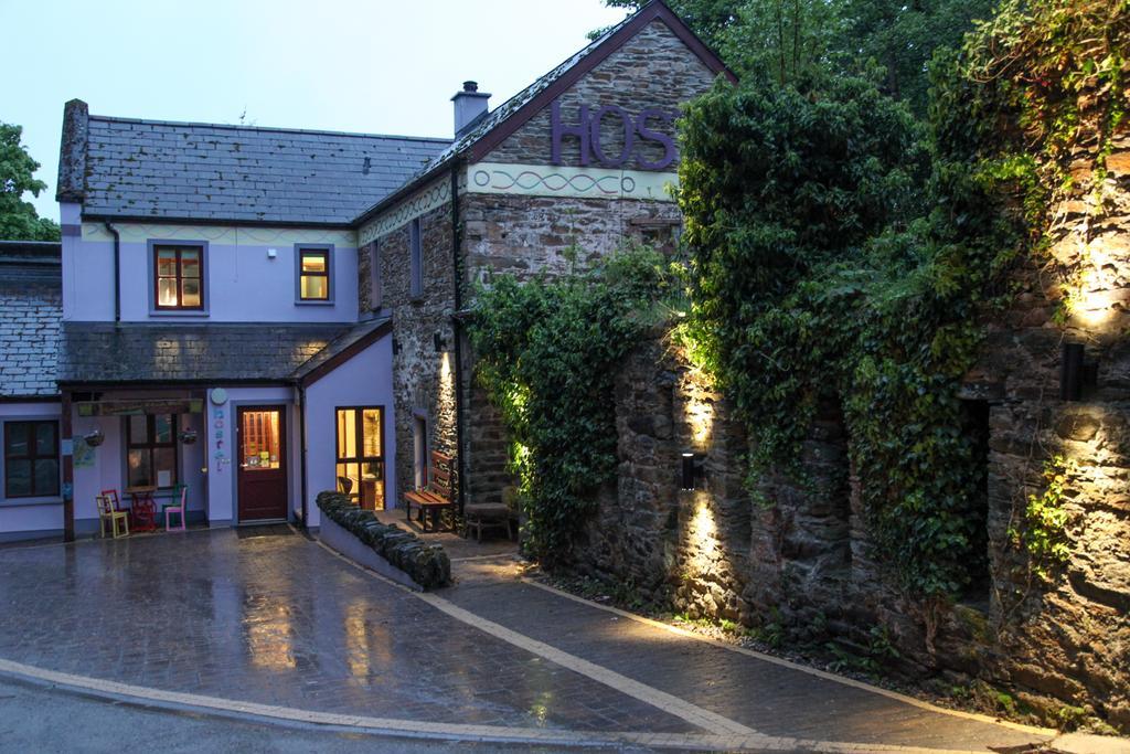 Moville Boutique Hostel & Apartments Exterior foto