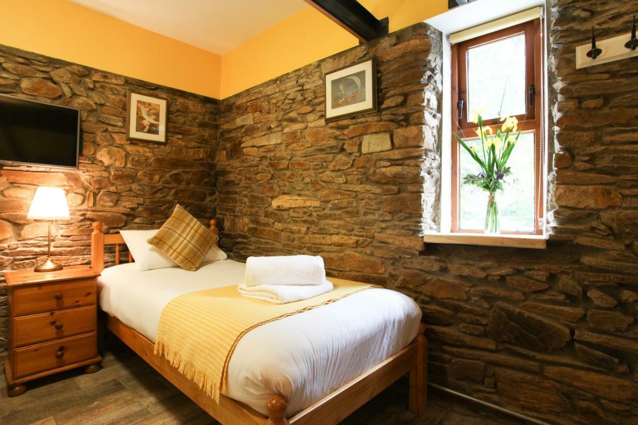 Moville Boutique Hostel & Apartments Exterior foto